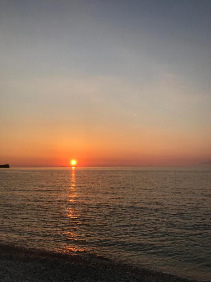 Tamaris Beach House Acharavi  Luaran gambar