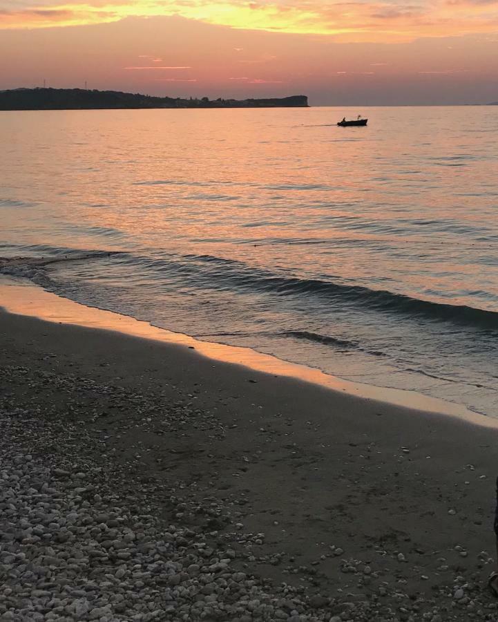 Tamaris Beach House Acharavi  Luaran gambar